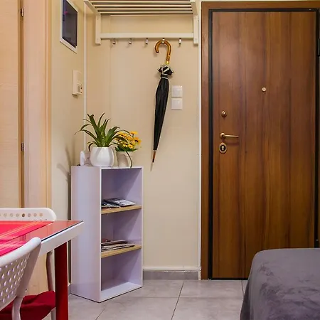 Close To The Metro A Charming Flat Apartment *